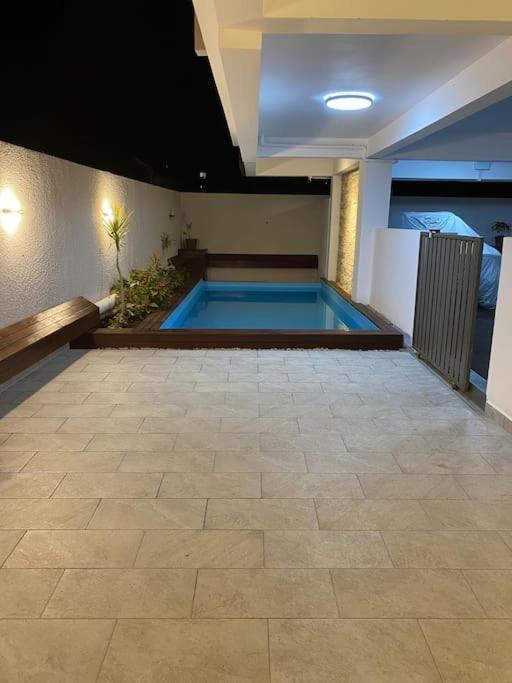 Modern Flat In Flic En Flac-Walk To The Beach Exterior foto